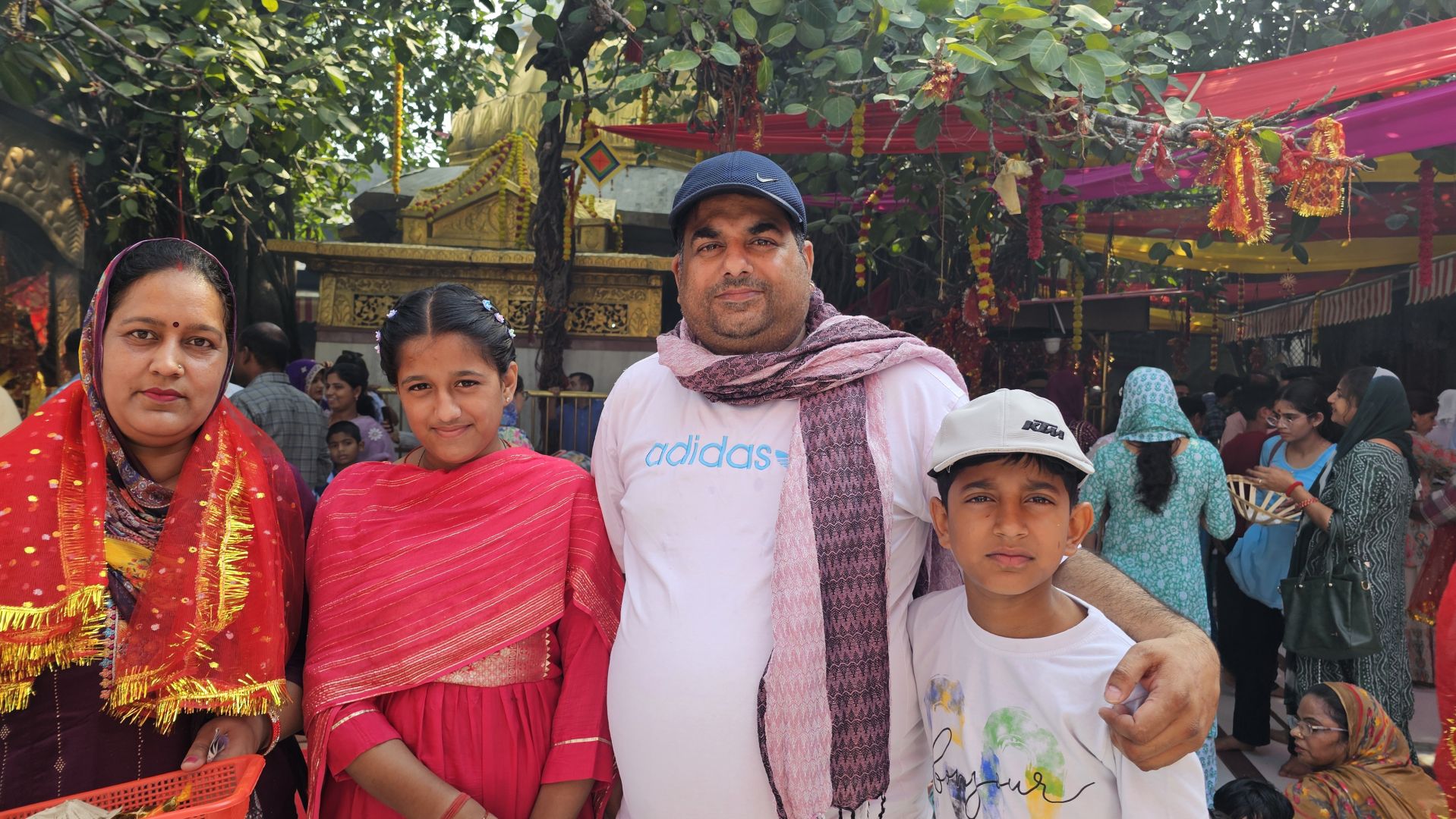 AI म्यूजिक से अपनी पहचान और गांव को 'नई उड़ान' दे रहे अश्वनी भारद्वाज 'अनु देओली आला' 