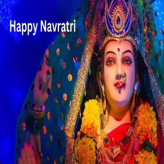 ढोल माजरा वार्ड नंबर 1 में अंधेरे में गूंजे भजन, नवरात्रि की भक्ति का अनोखा जज्बा